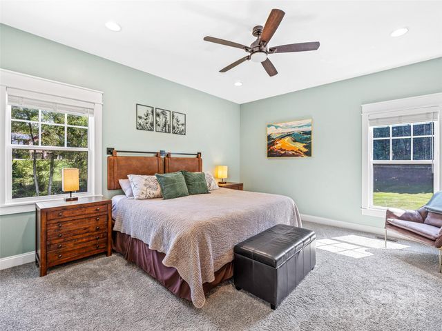 10 Warbler Drive, Fletcher, NC 28732