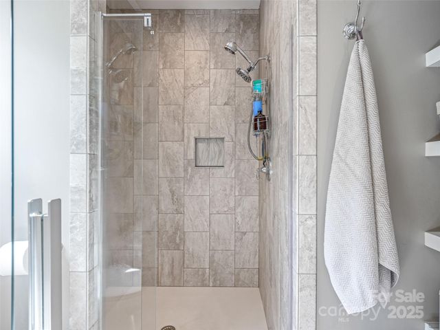 10 Warbler Drive, Fletcher, NC 28732