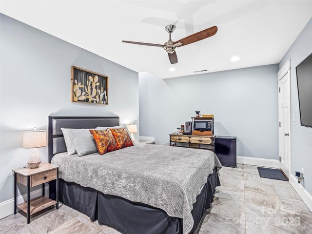 10 Warbler Drive, Fletcher, NC 28732