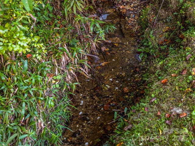 10 Warbler Drive, Fletcher, NC 28732