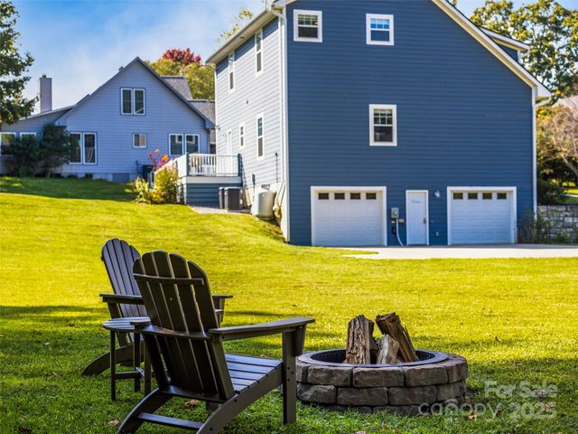 10 Warbler Drive, Fletcher, NC 28732