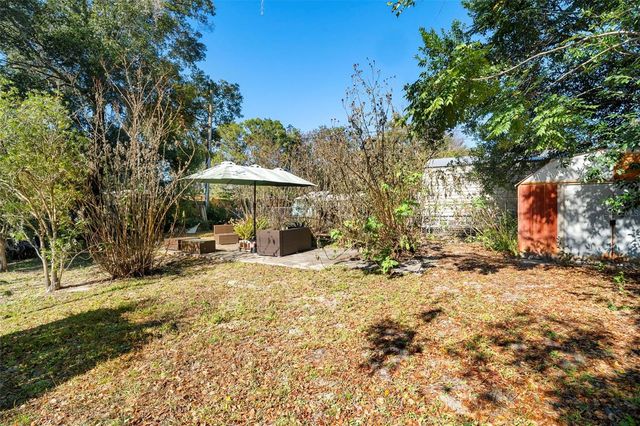 205 E KENTUCKY AVENUE, Deland, FL 32724