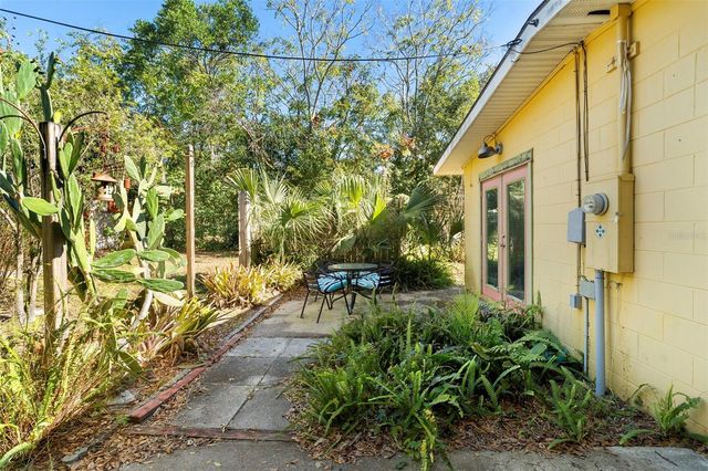 205 E KENTUCKY AVENUE, Deland, FL 32724