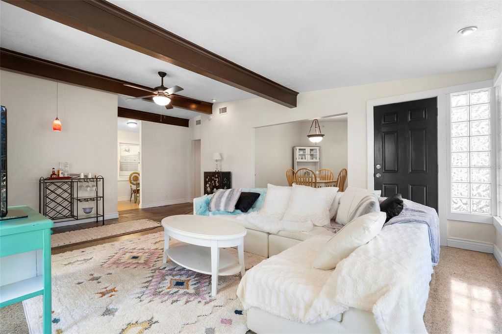 Image 20 of property listing at 205 E KENTUCKY AVENUE, Deland, FL 32724