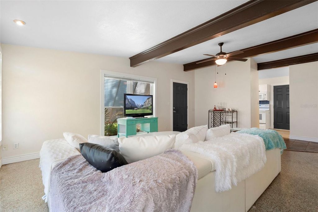 Image 21 of property listing at 205 E KENTUCKY AVENUE, Deland, FL 32724