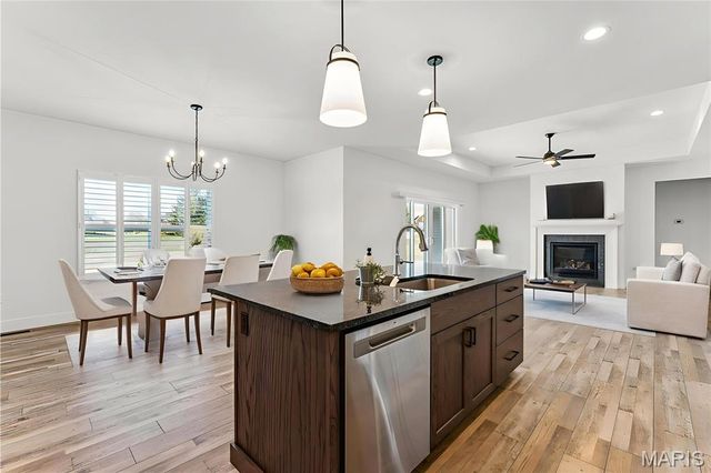 617 Tea Olive Boulevard, O'fallon, IL 62269