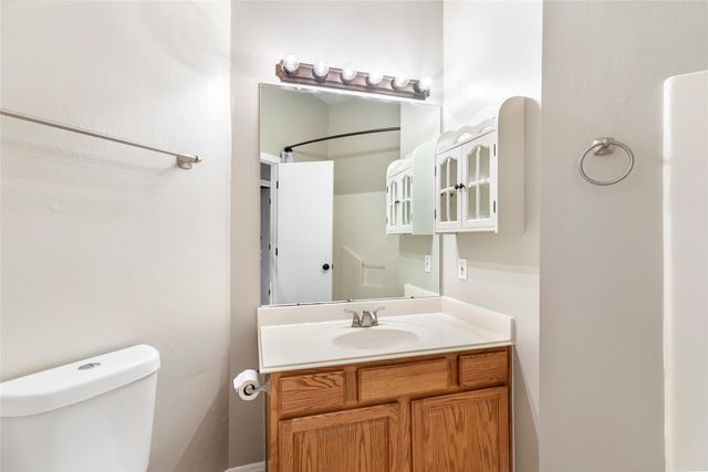 7507 Omaha Drive, Baytown, TX 77521