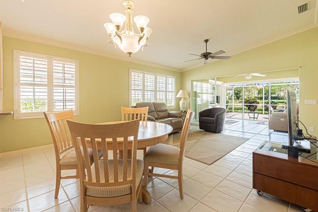 3153 Andorra CT, Naples, FL 34109