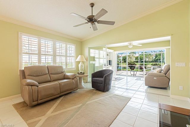 3153 Andorra CT, Naples, FL 34109