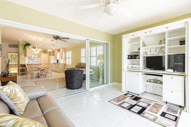 3153 Andorra CT, Naples, FL 34109