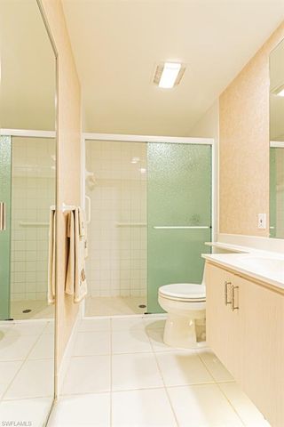 3153 Andorra CT, Naples, FL 34109