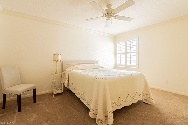 3153 Andorra CT, Naples, FL 34109