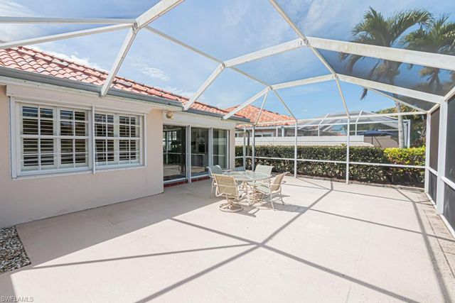 3153 Andorra CT, Naples, FL 34109