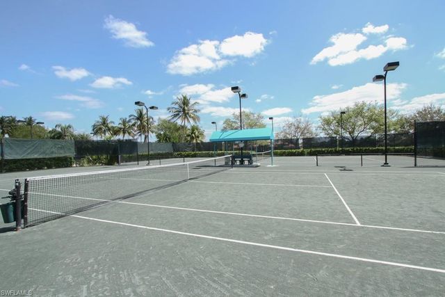 3153 Andorra CT, Naples, FL 34109