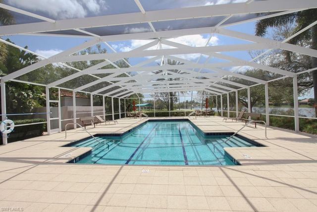 3153 Andorra CT, Naples, FL 34109