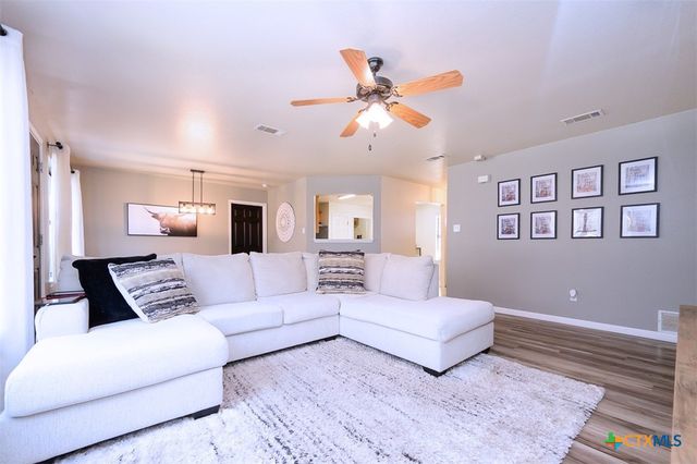 1320 Katelyn Circle, Copperas Cove, TX 76522