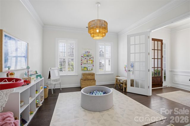 12516 Es Draper Drive, Huntersville, NC 28078