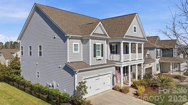 12516 Es Draper Drive, Huntersville, NC 28078