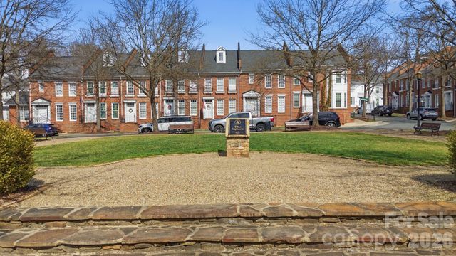 12516 Es Draper Drive, Huntersville, NC 28078