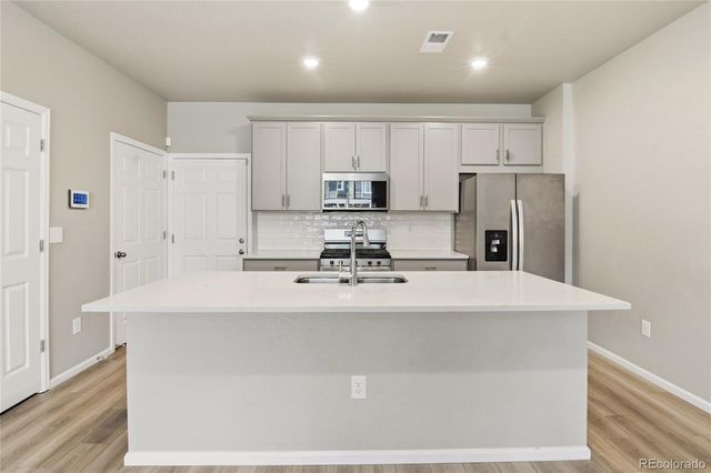 11433 W Belleview Drive, Littleton, CO 80127