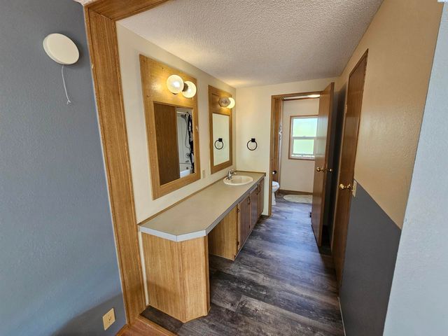 623 Lonetree Lane, Richland, WA 99352