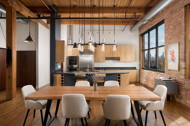 1750 N Wolcott Avenue 405, Chicago, IL 60622