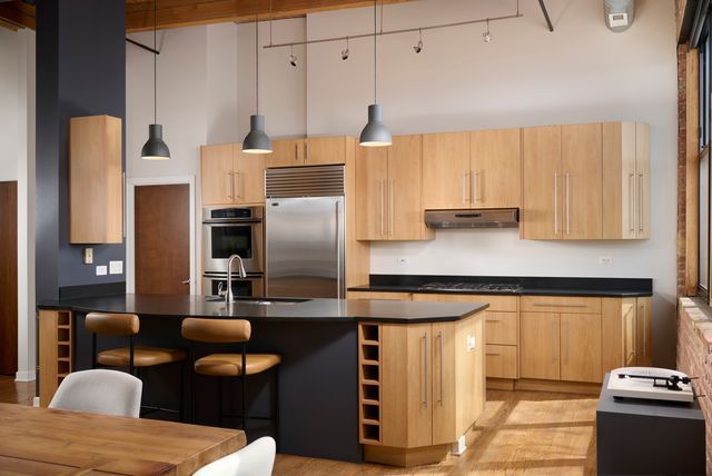 1750 N Wolcott Avenue 405, Chicago, IL 60622