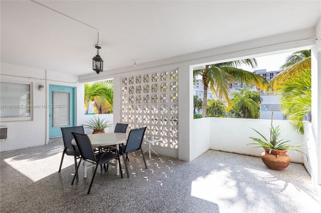 350 Collins Ave 103, Miami Beach, FL 33139