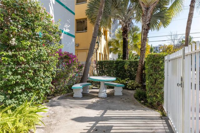 350 Collins Ave 103, Miami Beach, FL 33139