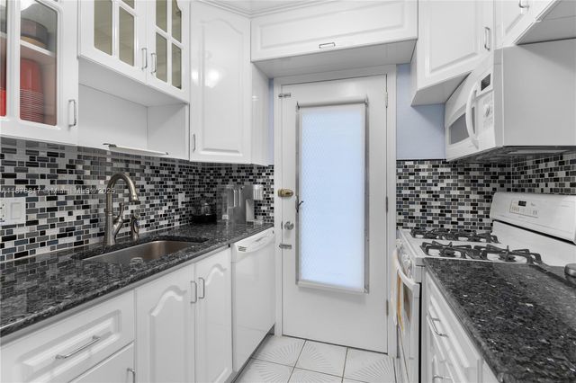 350 Collins Ave 103, Miami Beach, FL 33139