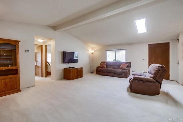 525 W El Norte Parkway 10, Escondido, CA 92026