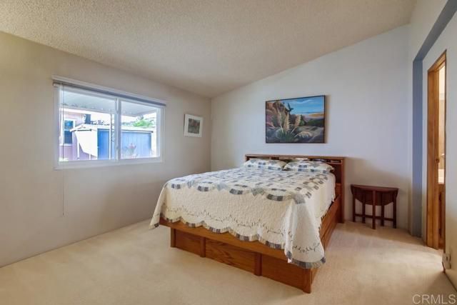 525 W El Norte Parkway 10, Escondido, CA 92026