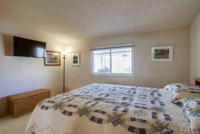 525 W El Norte Parkway 10, Escondido, CA 92026