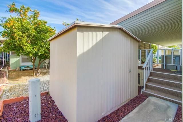 525 W El Norte Parkway 10, Escondido, CA 92026