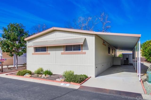 525 W El Norte Parkway 10, Escondido, CA 92026