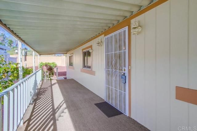 525 W El Norte Parkway 10, Escondido, CA 92026