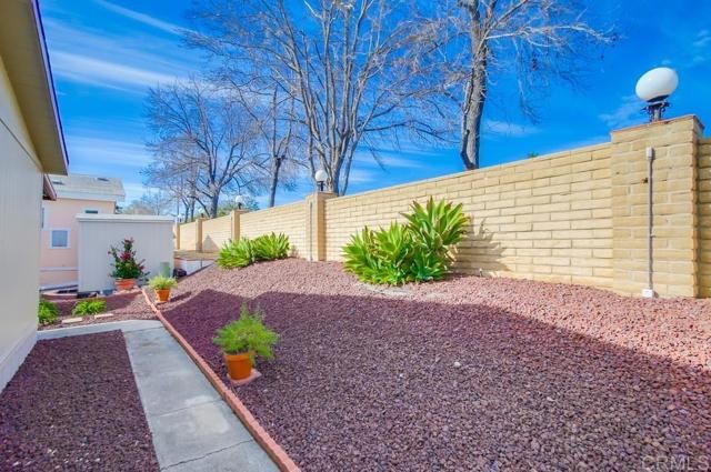 525 W El Norte Parkway 10, Escondido, CA 92026