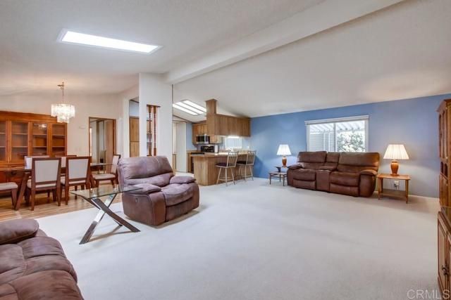 525 W El Norte Parkway 10, Escondido, CA 92026