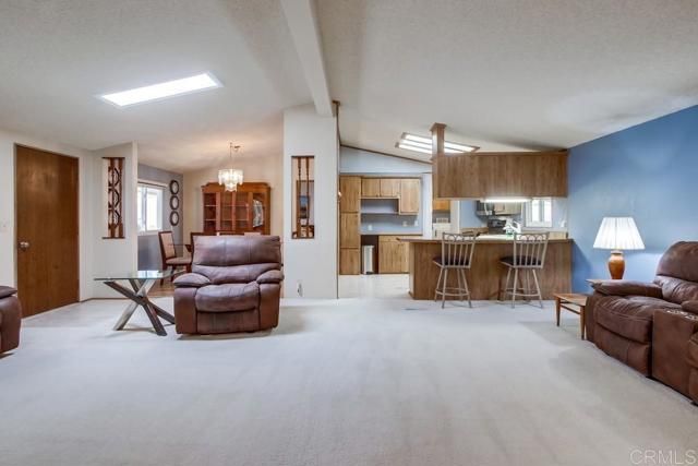 525 W El Norte Parkway 10, Escondido, CA 92026