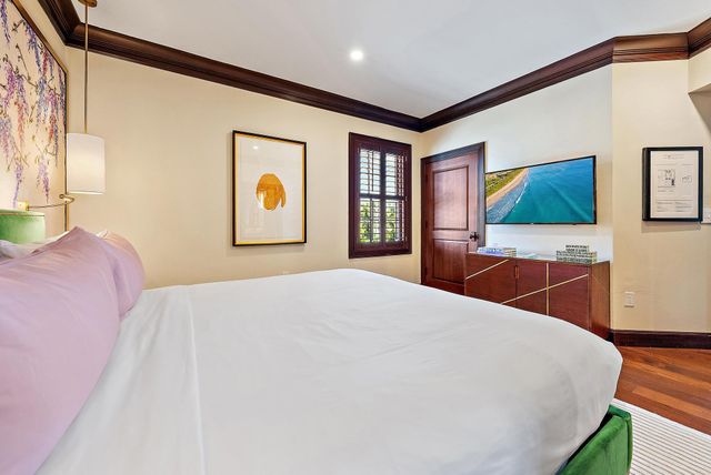 301 Australian Avenue 301, Palm Beach, FL 33480