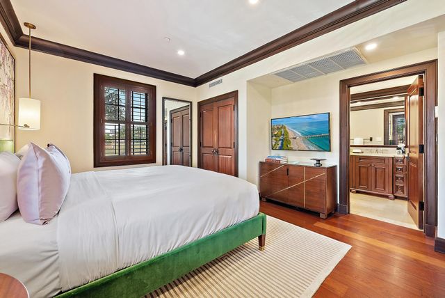 301 Australian Avenue 301, Palm Beach, FL 33480