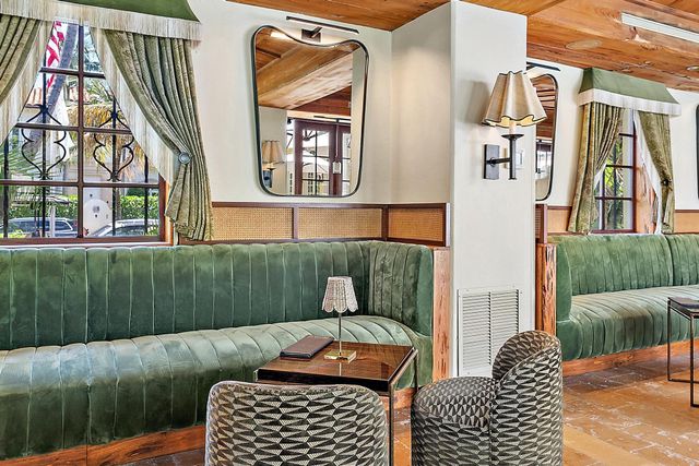 301 Australian Avenue 301, Palm Beach, FL 33480