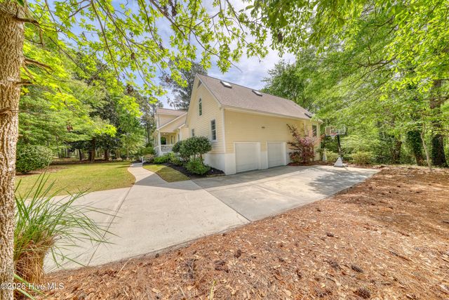 3543 Beaver Creek Drive SE, Southport, NC 28461