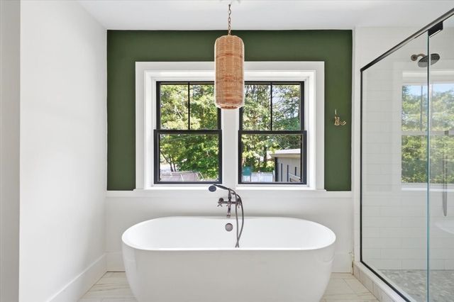 2 Hazelwood Dr, Hingham, MA 02043