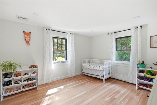 2 Hazelwood Dr, Hingham, MA 02043