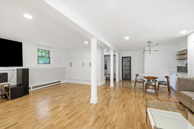 2 Hazelwood Dr, Hingham, MA 02043