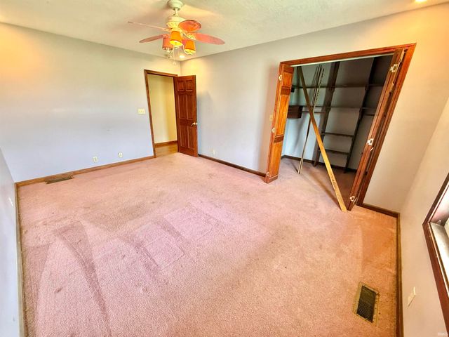 7360 S 1150 E, Upland, IN 46989