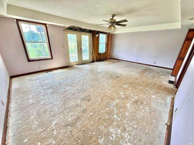 7360 S 1150 E, Upland, IN 46989
