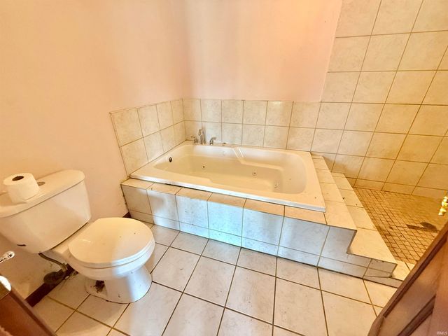 7360 S 1150 E, Upland, IN 46989