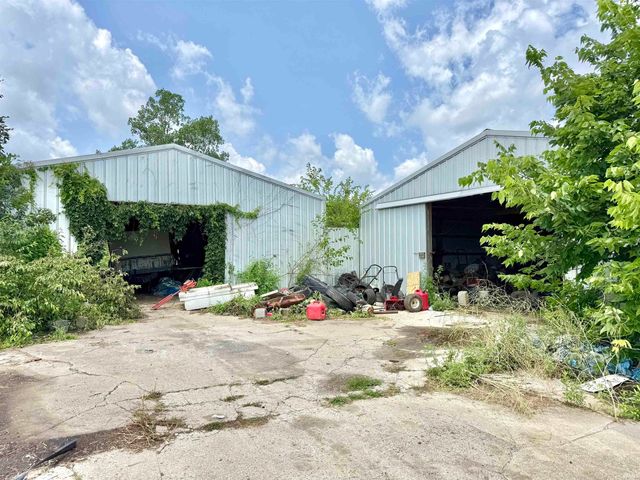 7360 S 1150 E, Upland, IN 46989